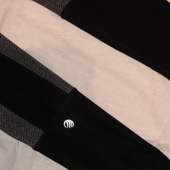 MPG Tights - Picture 2 of 3